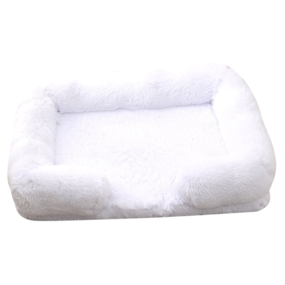 Transform Your Pet's Sleep with the Doghouse Cathouse Plush Round Pet Bed