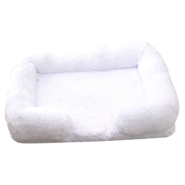 Transform Your Pet's Sleep with the Doghouse Cathouse Plush Round Pet Bed