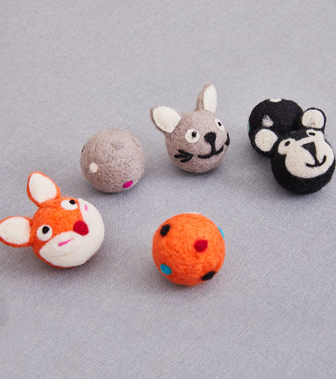 Colorful Felt Pet Toy Ball With Bell For Interactive Play