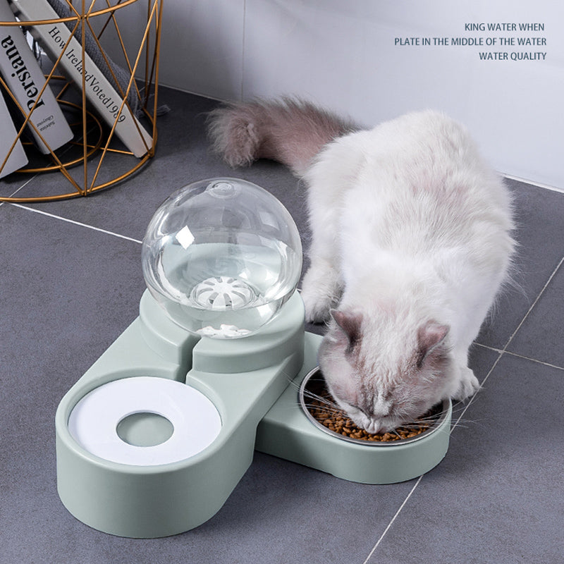 Automatic Bubble Ball Pet Fountain Bowl 1.8L For Food And Water