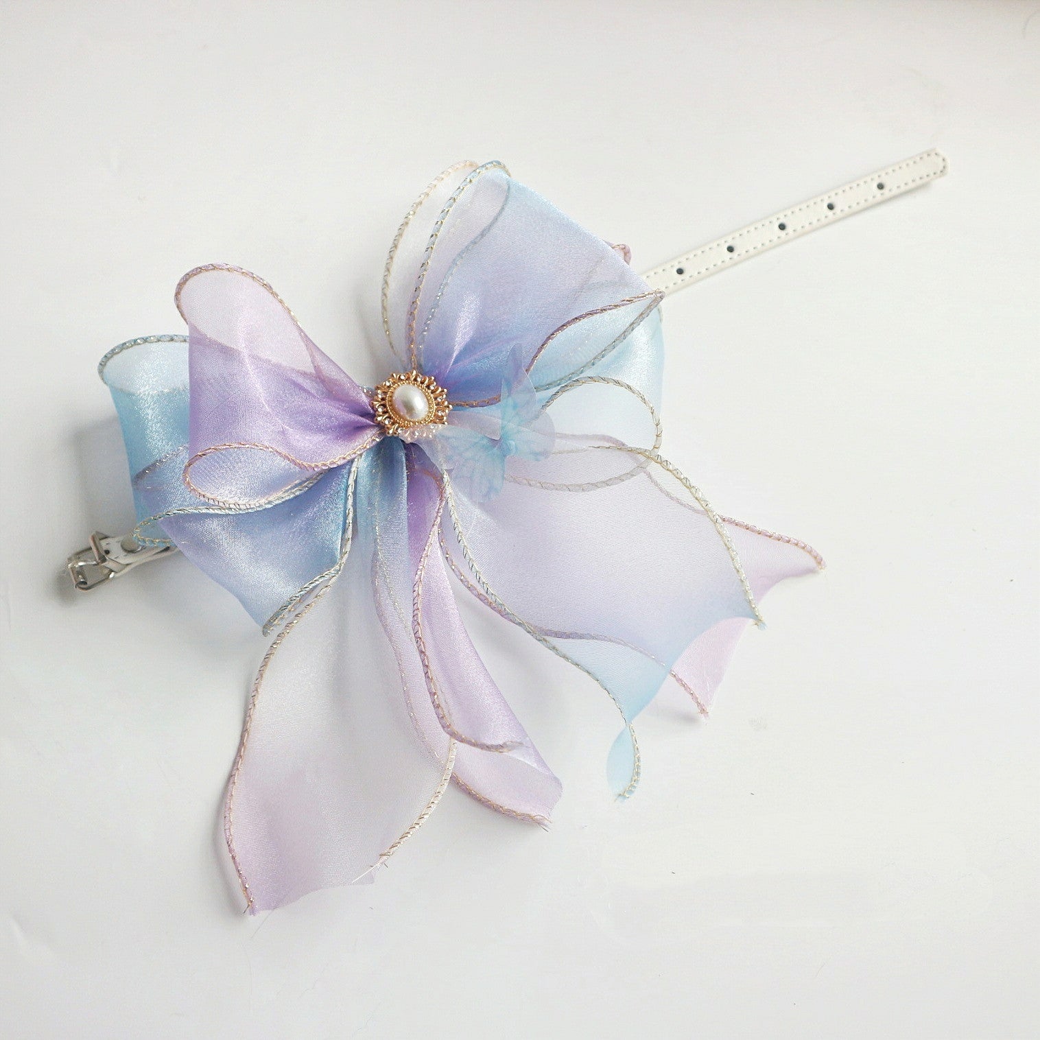 Butterfly Style Pet Leash Retractable Safety Breakaway Design